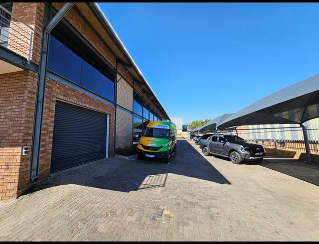 814M² FACTORY FOR SALE IN NORTH RIDING